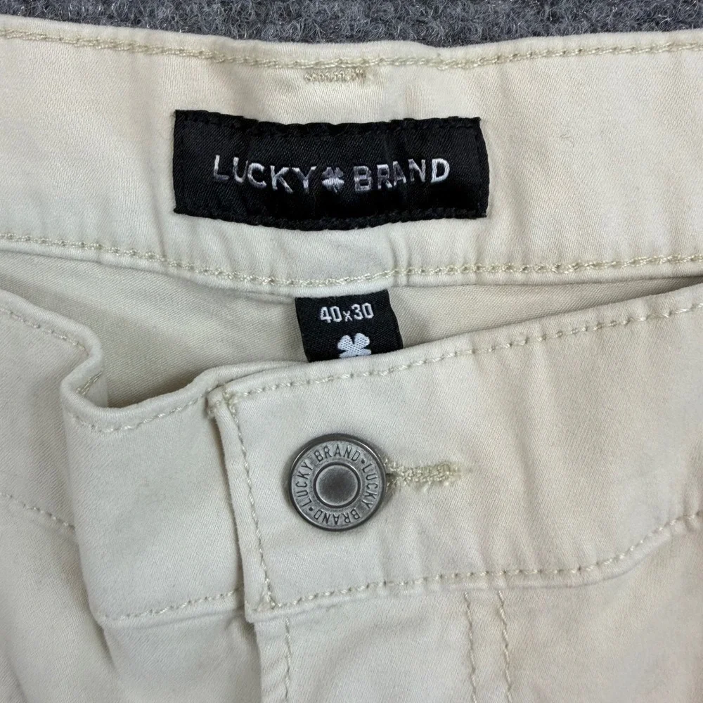 Lucky Brand 223 Straight Leg Pants Mens 40x30 Beige Khaki Stretch Denim NWT